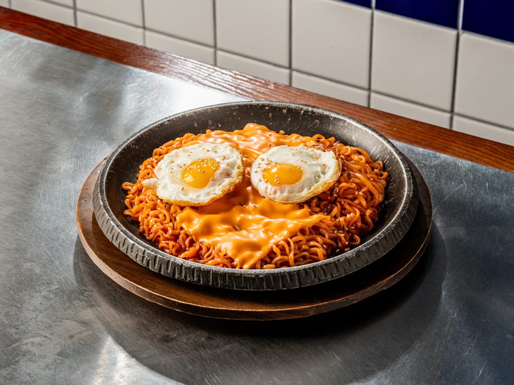 철판치즈불닭면
